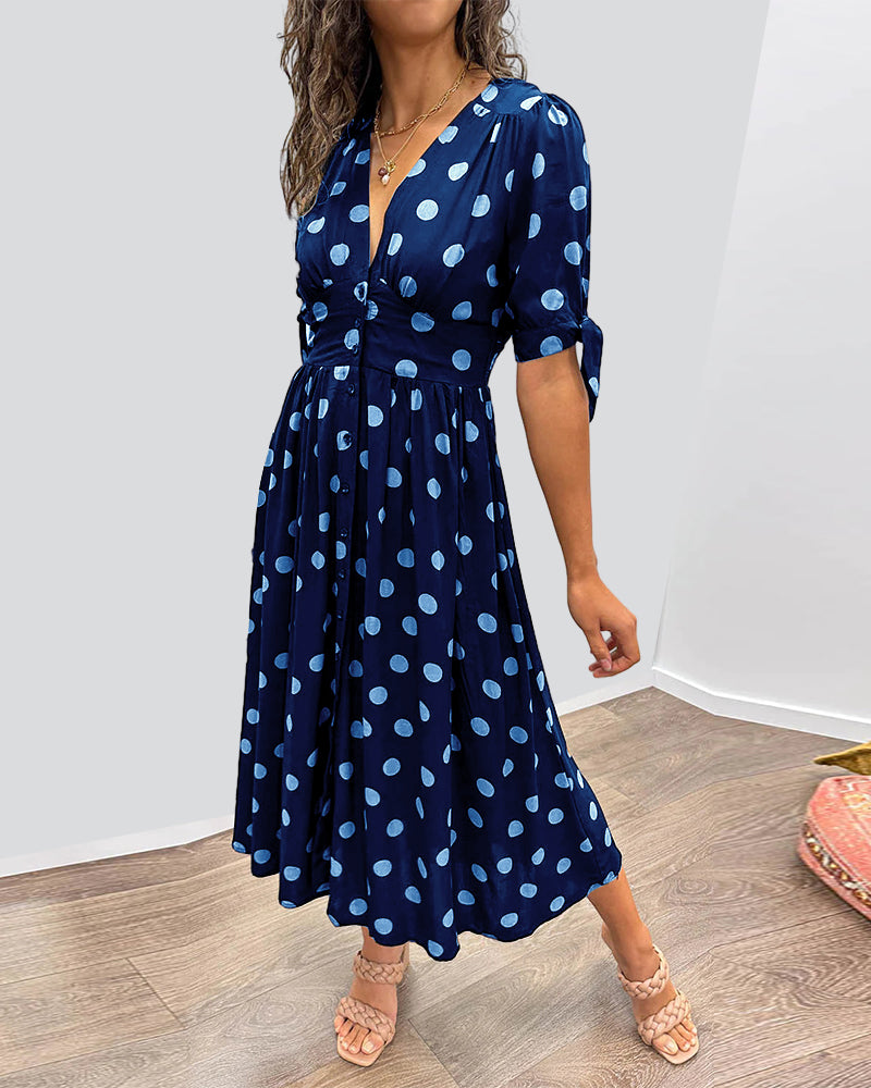 DAISY | ELEGANTE JURK MET MODERNE STIPPEN