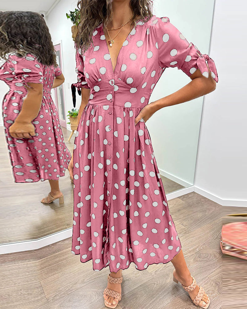 DAISY | ELEGANTE JURK MET MODERNE STIPPEN
