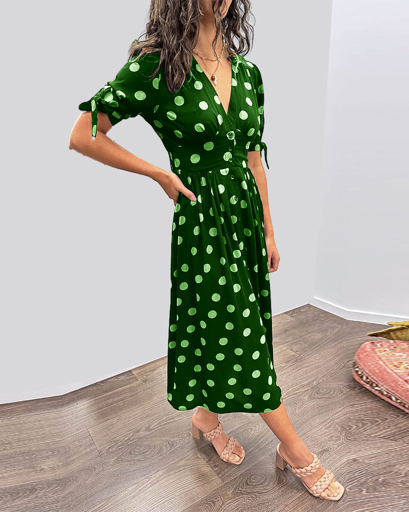 DAISY | ELEGANTE JURK MET MODERNE STIPPEN
