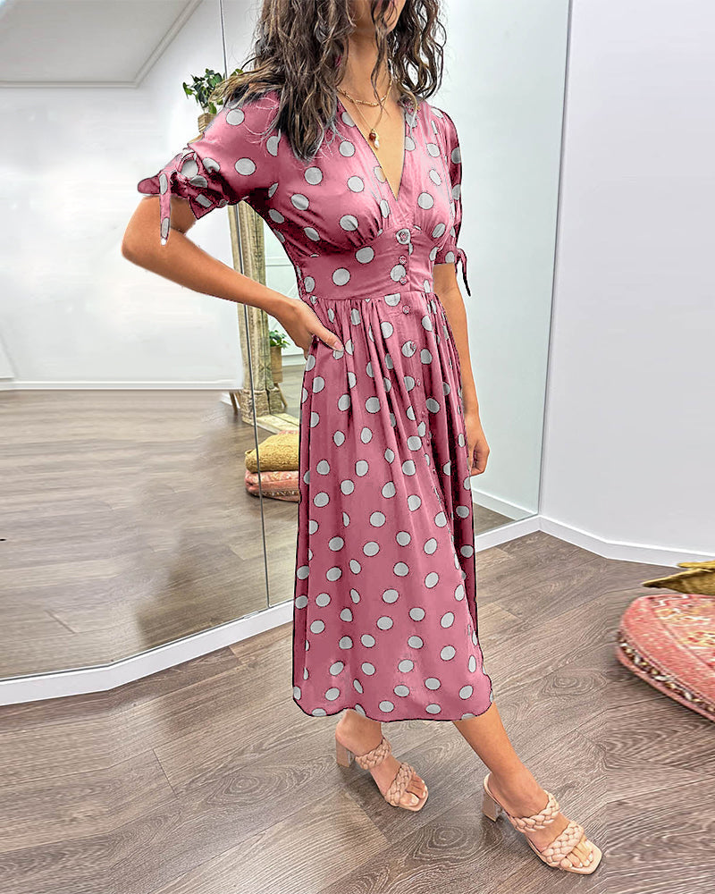 DAISY | ELEGANTE JURK MET MODERNE STIPPEN